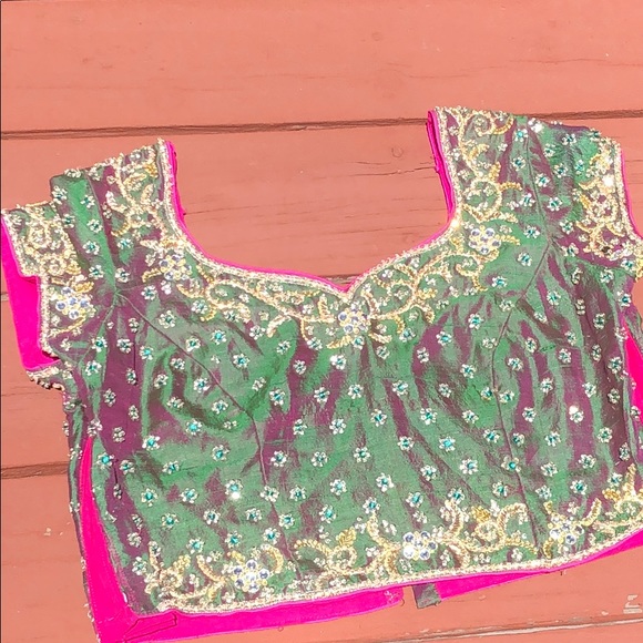 NWT HAND MADE BEADED INDIAN TOP WITH BACK CLOSURE